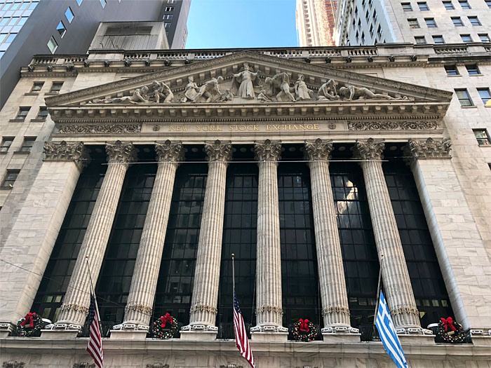 picture of the New York Stock Exchange