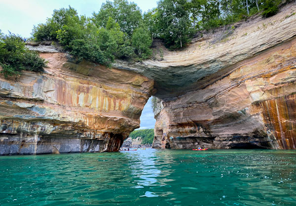 pictured rocks michigan